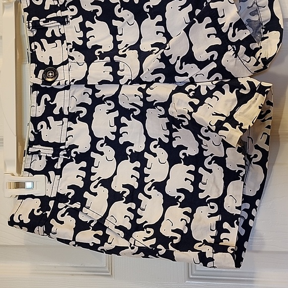 Lilly Pulitzer Navy Tusk In Sun Callahan Short Elephant Elephants Women's Size 2 - Picture 6 of 16